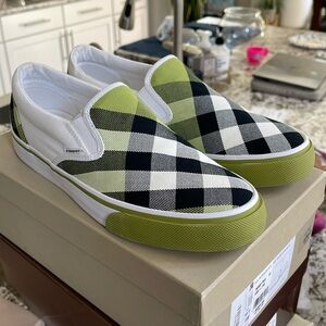 Burberry shoes